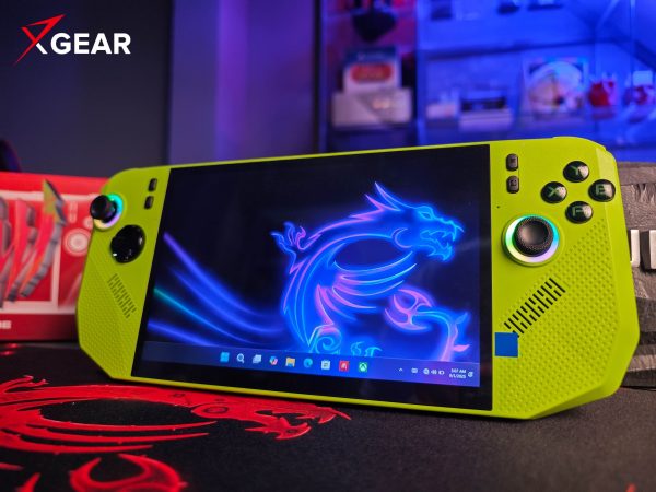 Máy chơi game cầm tay MSI Claw A8 BZ2EM 009VN